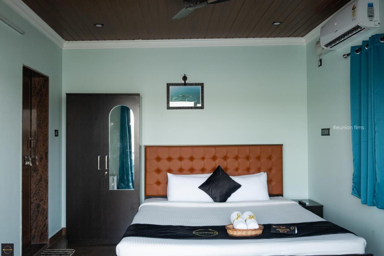 Reunion Ocean Tides Hotel Udupi Exterior foto
